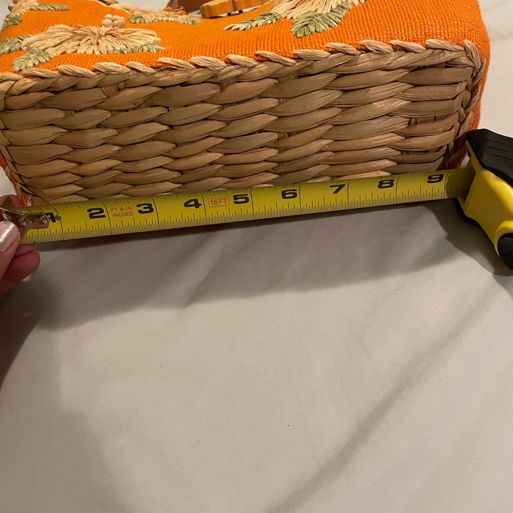 Orange Floral Woven Straw Purse - Picture 3 of 9
